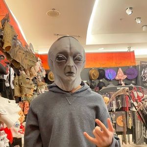 Meet your Posher, Jason